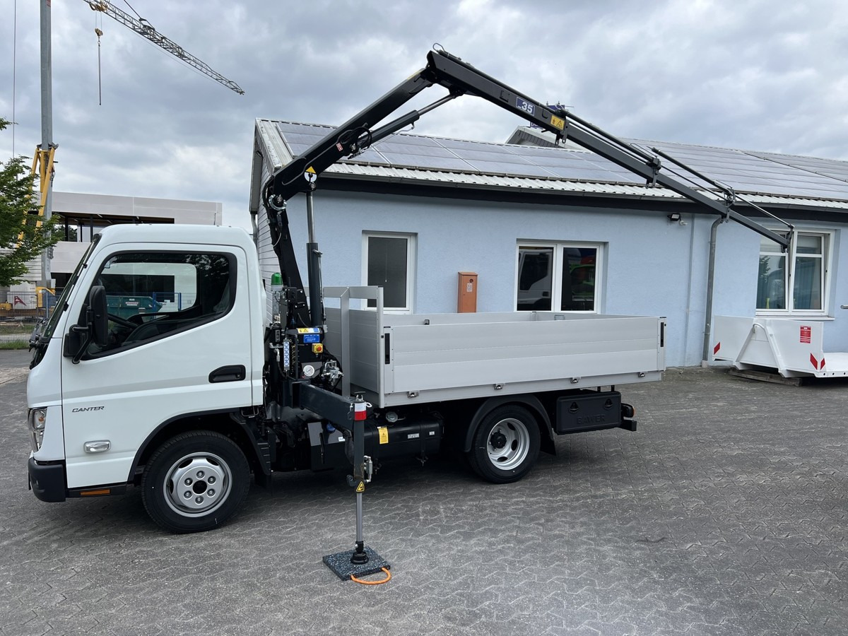 FUSO 3S15 Alu Pritsche 2.80m Ladekran - Dostavno vozilo s ravnom platformom: slika FUSO 3S15 Alu Pritsche 2.80m Ladekran - Dostavno vozilo s ravnom platformom FUSO 3S15 Alu Pritsche 2.80m Ladekran - Dostavno vozilo s ravnom platformom: slika FUSO 3S15 Alu Pritsche 2.80m Ladekran - Dostavno vozilo s ravnom platformom