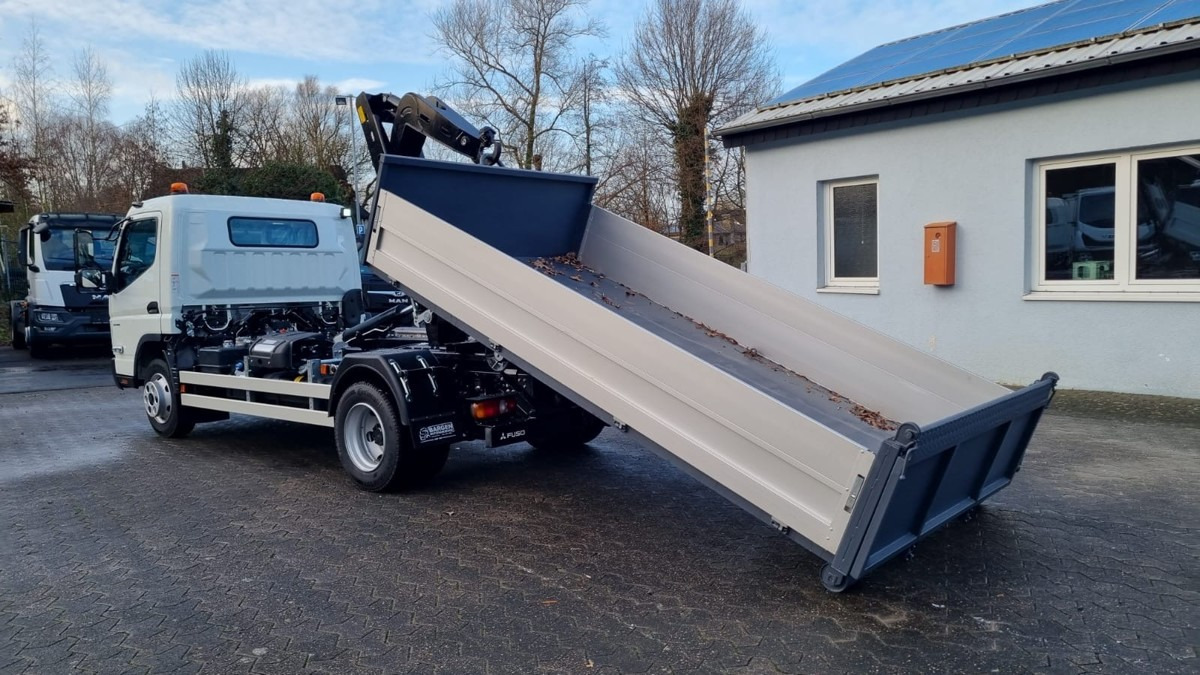 FUSO FUSO 9C18 40km/h City Abrollkipper WLF Swiss CH - Kamion s kukastom dizalicom: slika FUSO FUSO 9C18 40km/h City Abrollkipper WLF Swiss CH - Kamion s kukastom dizalicom FUSO FUSO 9C18 40km/h City Abrollkipper WLF Swiss CH - Kamion s kukastom dizalicom: slika FUSO FUSO 9C18 40km/h City Abrollkipper WLF Swiss CH - Kamion s kukastom dizalicom