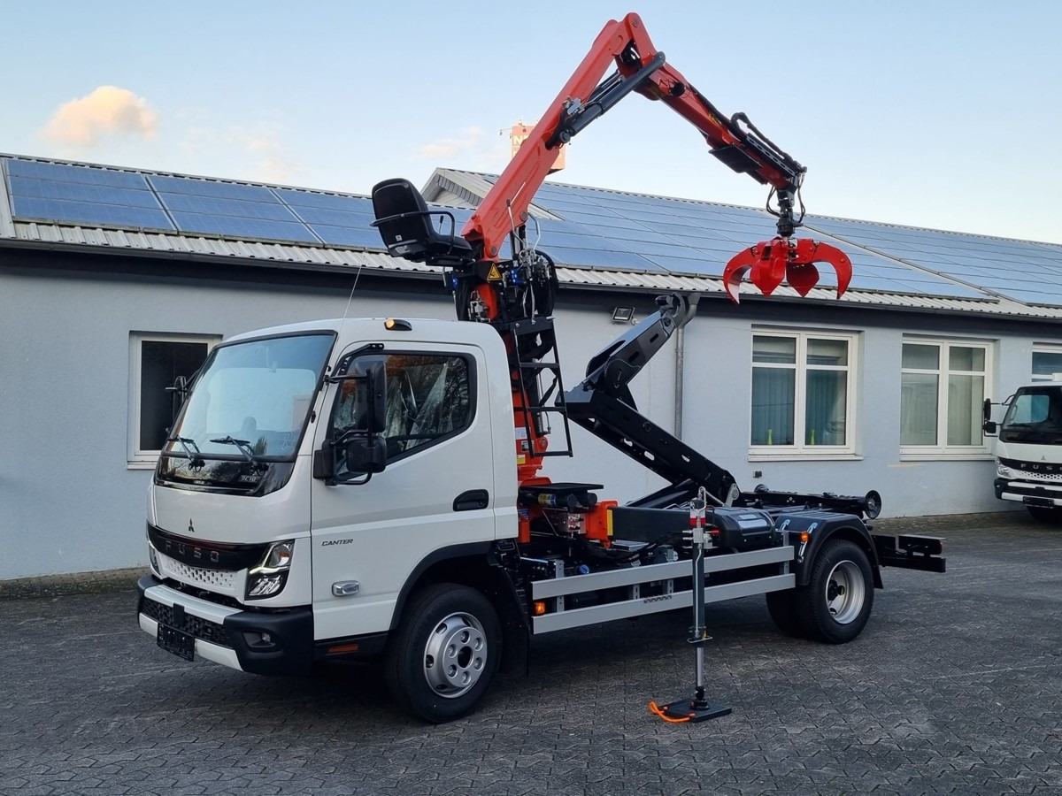 FUSO FUSO 9C18 City Abrollkipper + Z-Kran Recycling - Kamion s kukastom dizalicom, Kamion s kranom: slika FUSO FUSO 9C18 City Abrollkipper + Z-Kran Recycling - Kamion s kukastom dizalicom, Kamion s kranom FUSO FUSO 9C18 City Abrollkipper + Z-Kran Recycling - Kamion s kukastom dizalicom, Kamion s kranom: slika FUSO FUSO 9C18 City Abrollkipper + Z-Kran Recycling - Kamion s kukastom dizalicom, Kamion s kranom
