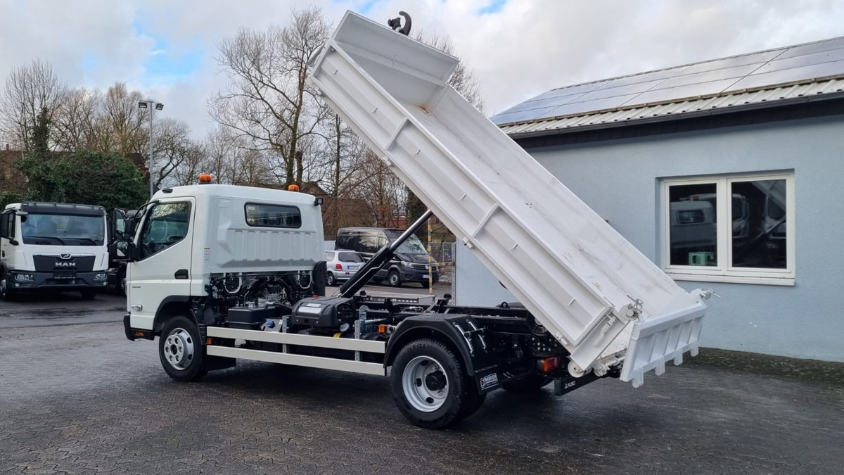 FUSO FUSO 9C18 Duonic City Abrollkipper GG 8.55t AHK - Kamion s kukastom dizalicom: slika FUSO FUSO 9C18 Duonic City Abrollkipper GG 8.55t AHK - Kamion s kukastom dizalicom FUSO FUSO 9C18 Duonic City Abrollkipper GG 8.55t AHK - Kamion s kukastom dizalicom: slika FUSO FUSO 9C18 Duonic City Abrollkipper GG 8.55t AHK - Kamion s kukastom dizalicom