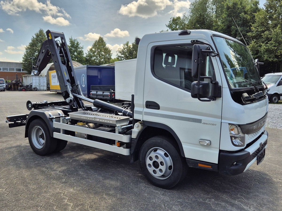 FUSO Fuso Canter 7C18 City Abrollkipper AHK Hooklift - Kamion s kukastom dizalicom: slika FUSO Fuso Canter 7C18 City Abrollkipper AHK Hooklift - Kamion s kukastom dizalicom FUSO Fuso Canter 7C18 City Abrollkipper AHK Hooklift - Kamion s kukastom dizalicom: slika FUSO Fuso Canter 7C18 City Abrollkipper AHK Hooklift - Kamion s kukastom dizalicom