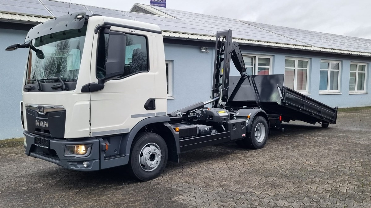 MAN TGL 12.220 BL NEU City Abrollkipper 8t TipMatic - Kamion s kukastom dizalicom: slika MAN TGL 12.220 BL NEU City Abrollkipper 8t TipMatic - Kamion s kukastom dizalicom MAN TGL 12.220 BL NEU City Abrollkipper 8t TipMatic - Kamion s kukastom dizalicom: slika MAN TGL 12.220 BL NEU City Abrollkipper 8t TipMatic - Kamion s kukastom dizalicom