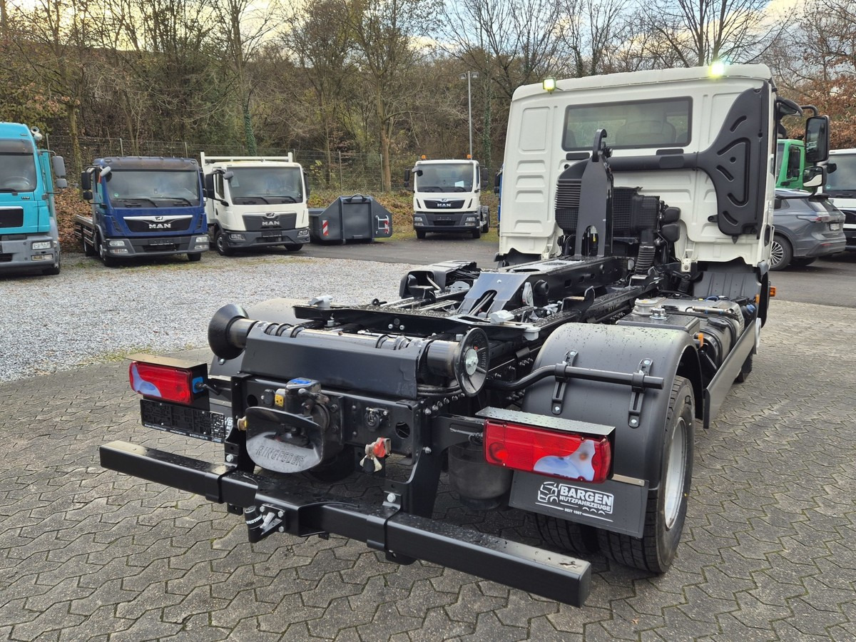 MAN TGL 12.250 BL City Abrollkipper AHK Euro 6 - Kamion s kukastom dizalicom: slika MAN TGL 12.250 BL City Abrollkipper AHK Euro 6 - Kamion s kukastom dizalicom MAN TGL 12.250 BL City Abrollkipper AHK Euro 6 - Kamion s kukastom dizalicom: slika MAN TGL 12.250 BL City Abrollkipper AHK Euro 6 - Kamion s kukastom dizalicom