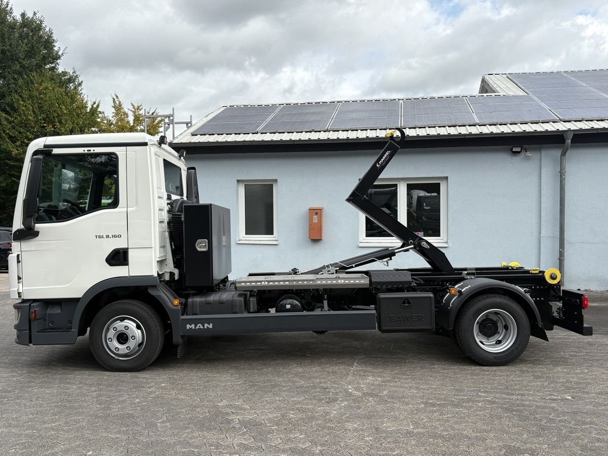 MAN TGL 8.160 BL City Abollkipper Schaltgetriebe - Kamion s kukastom dizalicom: slika MAN TGL 8.160 BL City Abollkipper Schaltgetriebe - Kamion s kukastom dizalicom MAN TGL 8.160 BL City Abollkipper Schaltgetriebe - Kamion s kukastom dizalicom: slika MAN TGL 8.160 BL City Abollkipper Schaltgetriebe - Kamion s kukastom dizalicom