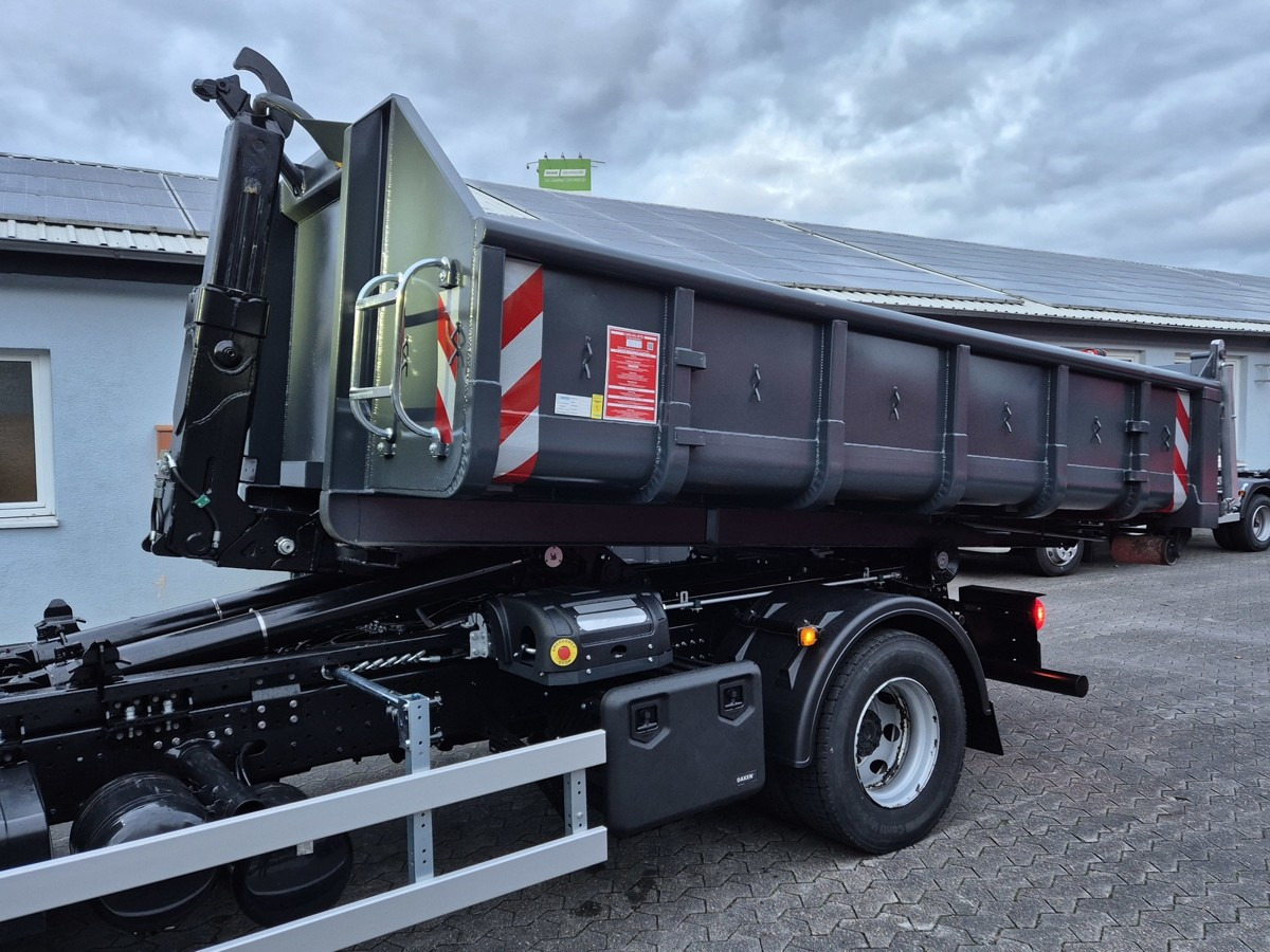 MAN TGM 15.250 Abrollkipper Multi Haken 900-1570mm - Kamion s kukastom dizalicom: slika MAN TGM 15.250 Abrollkipper Multi Haken 900-1570mm - Kamion s kukastom dizalicom MAN TGM 15.250 Abrollkipper Multi Haken 900-1570mm - Kamion s kukastom dizalicom: slika MAN TGM 15.250 Abrollkipper Multi Haken 900-1570mm - Kamion s kukastom dizalicom