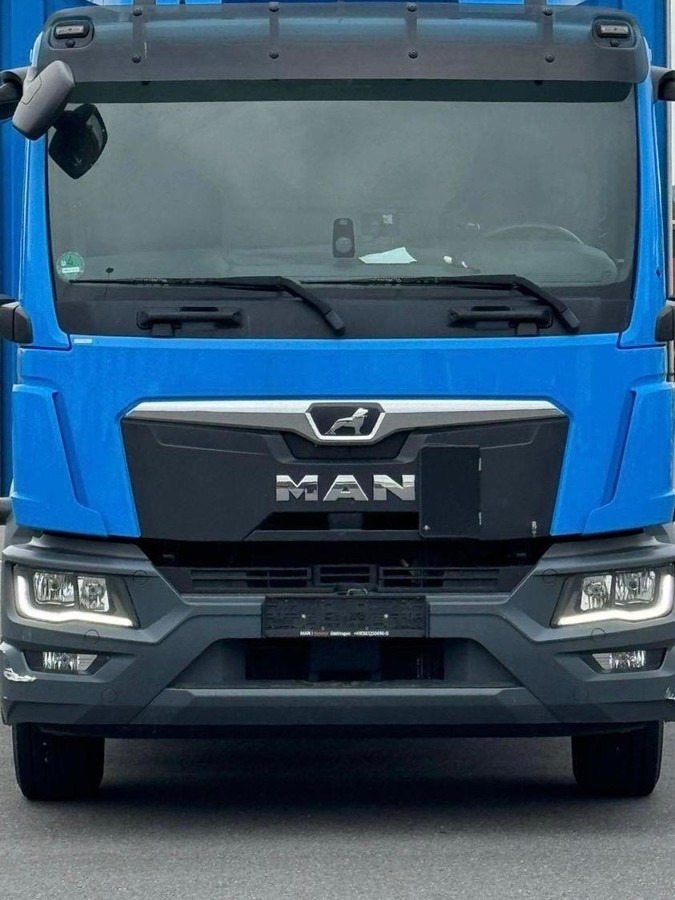 MAN TGM 15.290 BL Tipmatic Abrollkipper Mod.2021 - Kamion s kukastom dizalicom: slika MAN TGM 15.290 BL Tipmatic Abrollkipper Mod.2021 - Kamion s kukastom dizalicom MAN TGM 15.290 BL Tipmatic Abrollkipper Mod.2021 - Kamion s kukastom dizalicom: slika MAN TGM 15.290 BL Tipmatic Abrollkipper Mod.2021 - Kamion s kukastom dizalicom