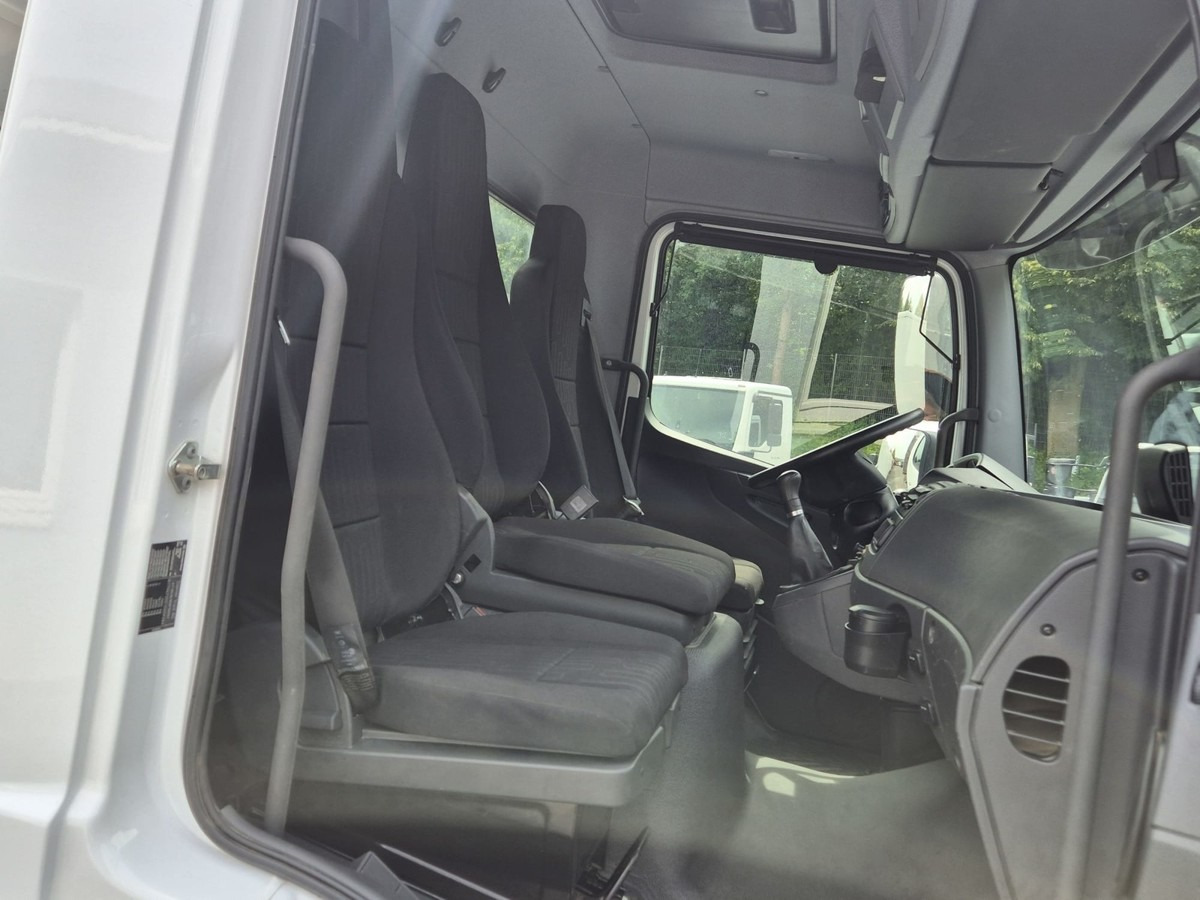 Mali kamion kiper MERCEDES-BENZ Atego 823 3-Seiten Kipper Meiller 2 x AHK: slika Mali kamion kiper MERCEDES-BENZ Atego 823 3-Seiten Kipper Meiller 2 x AHK