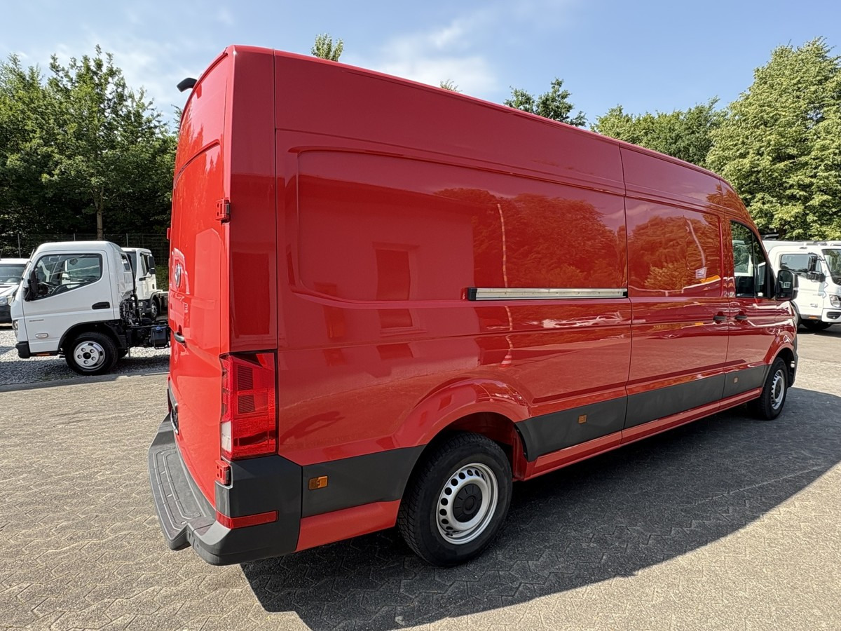 VW Crafter 35 Maxi L4H3 1Hand PDC - Furgon: slika VW Crafter 35 Maxi L4H3 1Hand PDC - Furgon VW Crafter 35 Maxi L4H3 1Hand PDC - Furgon: slika VW Crafter 35 Maxi L4H3 1Hand PDC - Furgon
