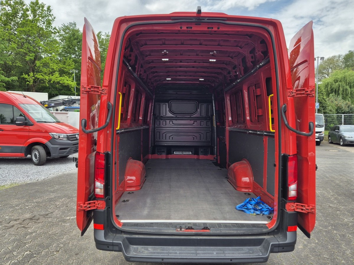 VW Crafter 35 Maxi L5H3 Extralang Kamera - Furgon: slika VW Crafter 35 Maxi L5H3 Extralang Kamera - Furgon VW Crafter 35 Maxi L5H3 Extralang Kamera - Furgon: slika VW Crafter 35 Maxi L5H3 Extralang Kamera - Furgon