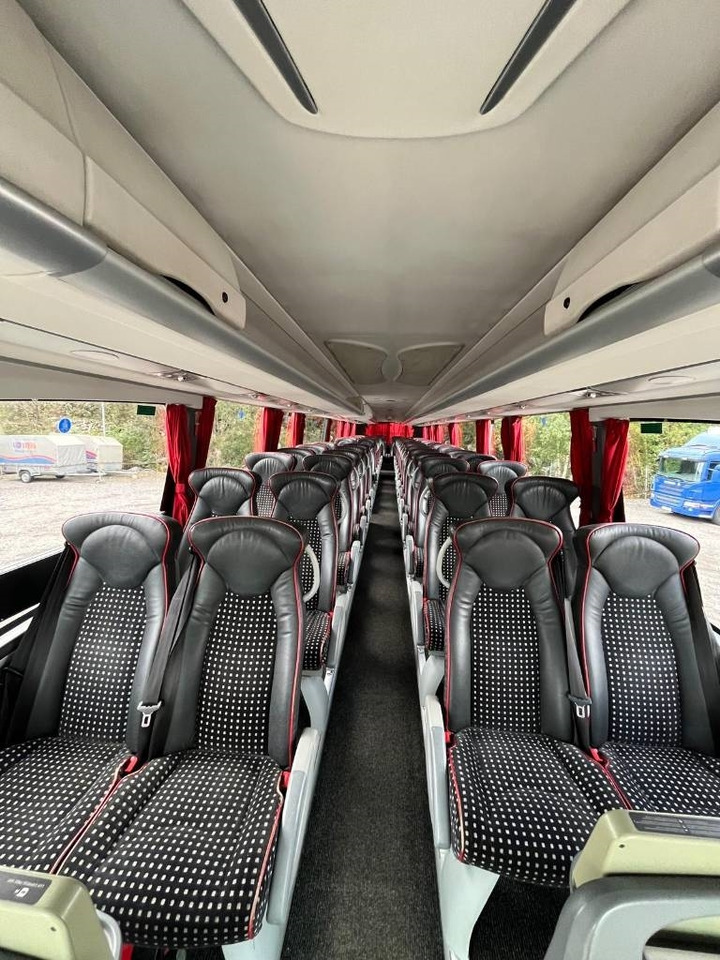 Turistički autobus Scania Irizar: slika Turistički autobus Scania Irizar