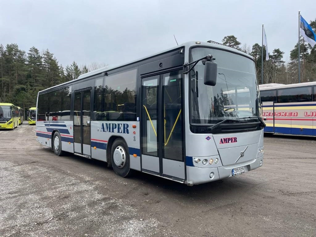 Volvo 8700 B7R - Prigradski autobus: slika Volvo 8700 B7R - Prigradski autobus Volvo 8700 B7R - Prigradski autobus: slika Volvo 8700 B7R - Prigradski autobus