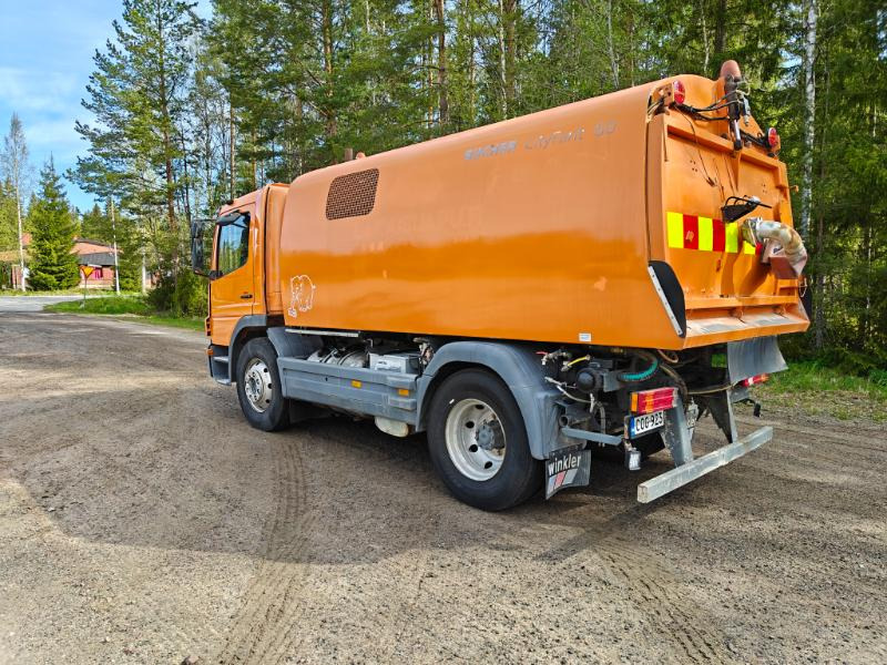 Bucher Cityfant 60 MB Atego - Cestovna čistilica: slika Bucher Cityfant 60 MB Atego - Cestovna čistilica Bucher Cityfant 60 MB Atego - Cestovna čistilica: slika Bucher Cityfant 60 MB Atego - Cestovna čistilica