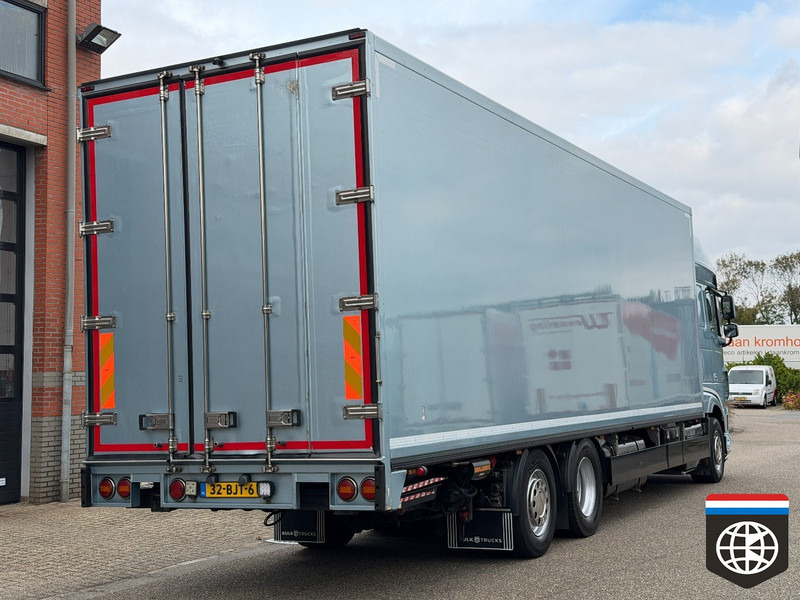 DAF XF 460 FAN TAIL LIFT / TRS / NIGHT A/C / RACING TEAM / CAMPER - Kamion hladnjača: slika DAF XF 460 FAN TAIL LIFT / TRS / NIGHT A/C / RACING TEAM / CAMPER - Kamion hladnjača DAF XF 460 FAN TAIL LIFT / TRS / NIGHT A/C / RACING TEAM / CAMPER - Kamion hladnjača: slika DAF XF 460 FAN TAIL LIFT / TRS / NIGHT A/C / RACING TEAM / CAMPER - Kamion hladnjača