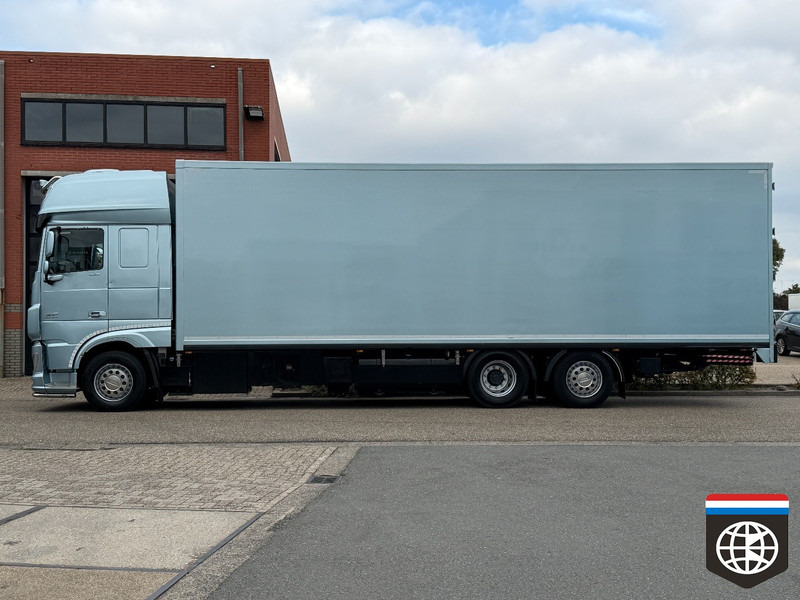 DAF XF 460 FAN TAIL LIFT / TRS / NIGHT A/C / RACING TEAM / CAMPER - Kamion hladnjača: slika DAF XF 460 FAN TAIL LIFT / TRS / NIGHT A/C / RACING TEAM / CAMPER - Kamion hladnjača DAF XF 460 FAN TAIL LIFT / TRS / NIGHT A/C / RACING TEAM / CAMPER - Kamion hladnjača: slika DAF XF 460 FAN TAIL LIFT / TRS / NIGHT A/C / RACING TEAM / CAMPER - Kamion hladnjača