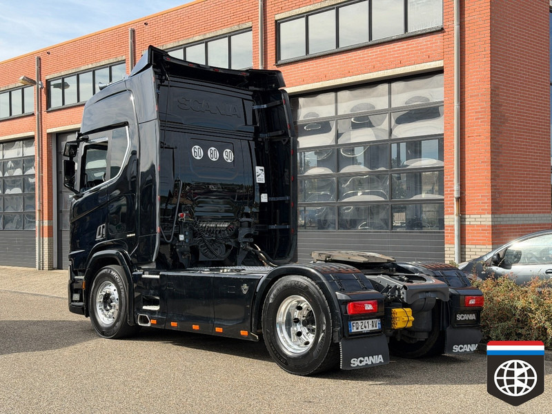 Scania R 580 RETARDER / HYDRAULIC / LEATHER / TACHO2 - Tegljač: slika Scania R 580 RETARDER / HYDRAULIC / LEATHER / TACHO2 - Tegljač Scania R 580 RETARDER / HYDRAULIC / LEATHER / TACHO2 - Tegljač: slika Scania R 580 RETARDER / HYDRAULIC / LEATHER / TACHO2 - Tegljač
