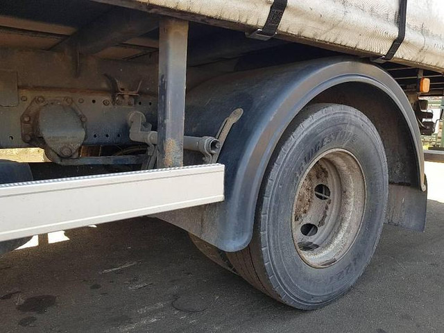 Kamion sandučar MAN TGL 12.210 4x2 BL: slika Kamion sandučar MAN TGL 12.210 4x2 BL Kamion sandučar MAN TGL 12.210 4x2 BL: slika Kamion sandučar MAN TGL 12.210 4x2 BL