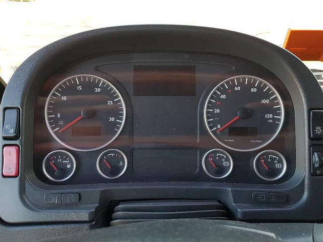 Kamion sandučar MAN TGL 12.210 4x2 BL: slika Kamion sandučar MAN TGL 12.210 4x2 BL Kamion sandučar MAN TGL 12.210 4x2 BL: slika Kamion sandučar MAN TGL 12.210 4x2 BL