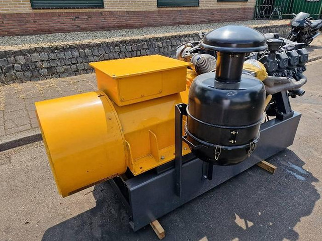 Mercedes-Benz DSG 52 MO-4 - Generatorski set: slika Mercedes-Benz DSG 52 MO-4 - Generatorski set Mercedes-Benz DSG 52 MO-4 - Generatorski set: slika Mercedes-Benz DSG 52 MO-4 - Generatorski set