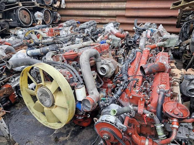 Iveco 8460 - Rezervni dijelovi: slika Iveco 8460 - Rezervni dijelovi Iveco 8460 - Rezervni dijelovi: slika Iveco 8460 - Rezervni dijelovi