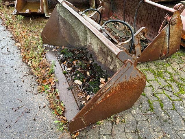 Atlas 4+1 Schaufel, Klappschaufel, S.W.S., 1m³ - Utovarivač na kotačima: slika Atlas 4+1 Schaufel, Klappschaufel, S.W.S., 1m³ - Utovarivač na kotačima Atlas 4+1 Schaufel, Klappschaufel, S.W.S., 1m³ - Utovarivač na kotačima: slika Atlas 4+1 Schaufel, Klappschaufel, S.W.S., 1m³ - Utovarivač na kotačima