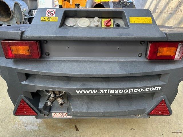 Atlas Copco XAS 67, Kompressor, 3,7m³, 3.5 - 9.5 bar, TOP - Zračni kompresor: slika Atlas Copco XAS 67, Kompressor, 3,7m³, 3.5 - 9.5 bar, TOP - Zračni kompresor Atlas Copco XAS 67, Kompressor, 3,7m³, 3.5 - 9.5 bar, TOP - Zračni kompresor: slika Atlas Copco XAS 67, Kompressor, 3,7m³, 3.5 - 9.5 bar, TOP - Zračni kompresor