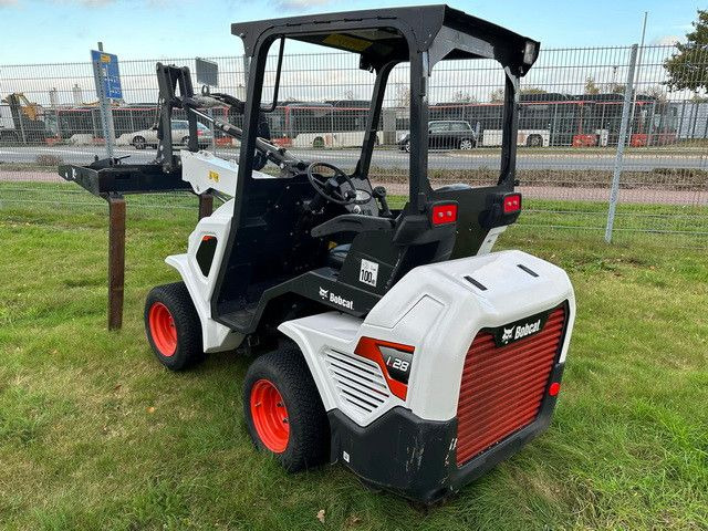 Bobcat L28, Neuwertiger Zustand, S.W.S., Schaufel - Utovarivač na kotačima: slika Bobcat L28, Neuwertiger Zustand, S.W.S., Schaufel - Utovarivač na kotačima Bobcat L28, Neuwertiger Zustand, S.W.S., Schaufel - Utovarivač na kotačima: slika Bobcat L28, Neuwertiger Zustand, S.W.S., Schaufel - Utovarivač na kotačima
