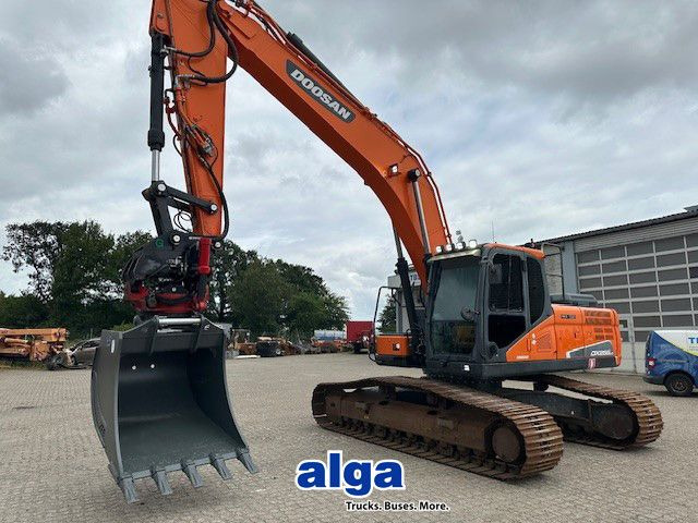 Doosan DX 255 LC-5/Schnellwechsel System/Rototilt R8 - Bager gusjeničar: slika Doosan DX 255 LC-5/Schnellwechsel System/Rototilt R8 - Bager gusjeničar Doosan DX 255 LC-5/Schnellwechsel System/Rototilt R8 - Bager gusjeničar: slika Doosan DX 255 LC-5/Schnellwechsel System/Rototilt R8 - Bager gusjeničar