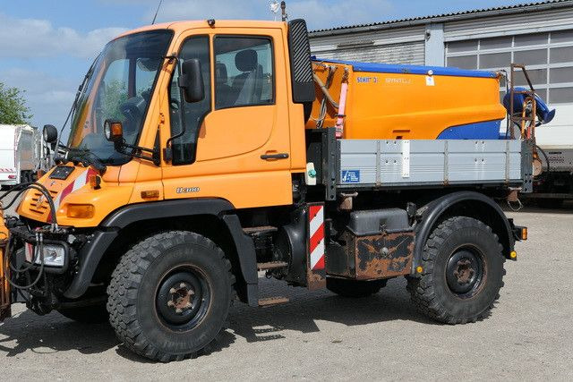 Unimog U 300 4x4, Schmidt, Streuer, Schild, Klima,27tkm - Dostavno vozilo: slika Unimog U 300 4x4, Schmidt, Streuer, Schild, Klima,27tkm - Dostavno vozilo Unimog U 300 4x4, Schmidt, Streuer, Schild, Klima,27tkm - Dostavno vozilo: slika Unimog U 300 4x4, Schmidt, Streuer, Schild, Klima,27tkm - Dostavno vozilo