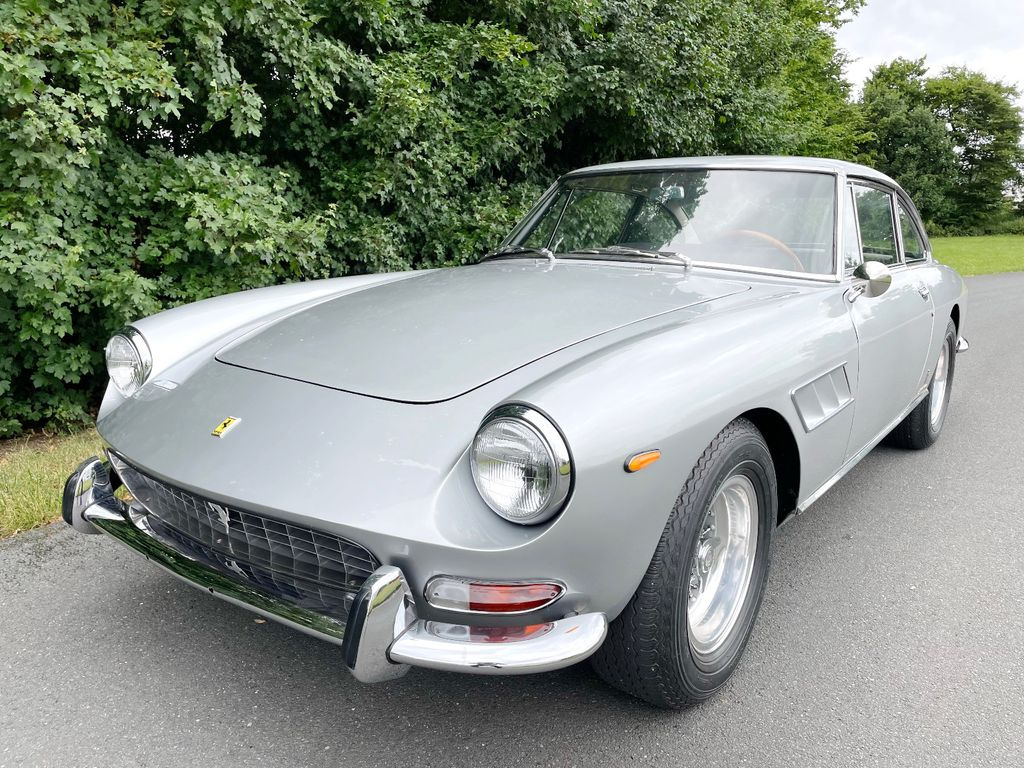 Ferrari 330 GT Coupe 2+2/TÜV neu/H-Zulassung - Automobil: slika Ferrari 330 GT Coupe 2+2/TÜV neu/H-Zulassung - Automobil Ferrari 330 GT Coupe 2+2/TÜV neu/H-Zulassung - Automobil: slika Ferrari 330 GT Coupe 2+2/TÜV neu/H-Zulassung - Automobil