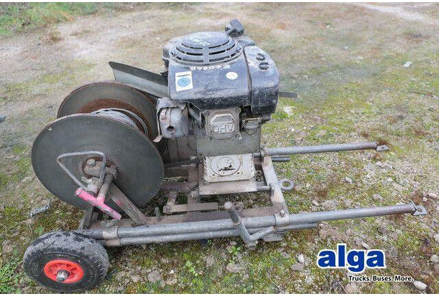 Bagela Kabelziehwinde 50/03, 350m Seillänge - Građevinski strojevi: slika Bagela Kabelziehwinde 50/03, 350m Seillänge - Građevinski strojevi Bagela Kabelziehwinde 50/03, 350m Seillänge - Građevinski strojevi: slika Bagela Kabelziehwinde 50/03, 350m Seillänge - Građevinski strojevi