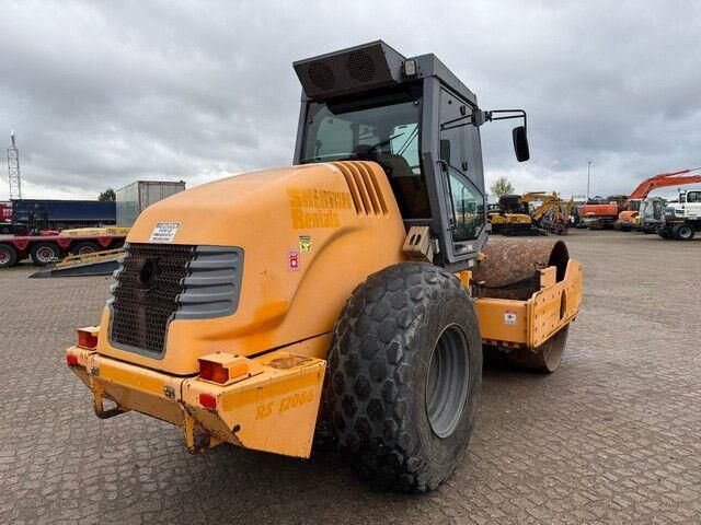 Hamm 3412HT, Vibration, Walzenzug, Deutz-Motor - Valjak: slika Hamm 3412HT, Vibration, Walzenzug, Deutz-Motor - Valjak Hamm 3412HT, Vibration, Walzenzug, Deutz-Motor - Valjak: slika Hamm 3412HT, Vibration, Walzenzug, Deutz-Motor - Valjak