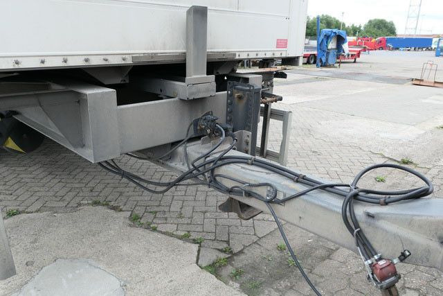 Hiebenthal ZWH 18, Tandem, Verzinkt, Zentralachs-Anh., BDF - Transporter kontejnera/ Prikolica s izmjenjivim sanducima: slika Hiebenthal ZWH 18, Tandem, Verzinkt, Zentralachs-Anh., BDF - Transporter kontejnera/ Prikolica s izmjenjivim sanducima Hiebenthal ZWH 18, Tandem, Verzinkt, Zentralachs-Anh., BDF - Transporter kontejnera/ Prikolica s izmjenjivim sanducima: slika Hiebenthal ZWH 18, Tandem, Verzinkt, Zentralachs-Anh., BDF - Transporter kontejnera/ Prikolica s izmjenjivim sanducima
