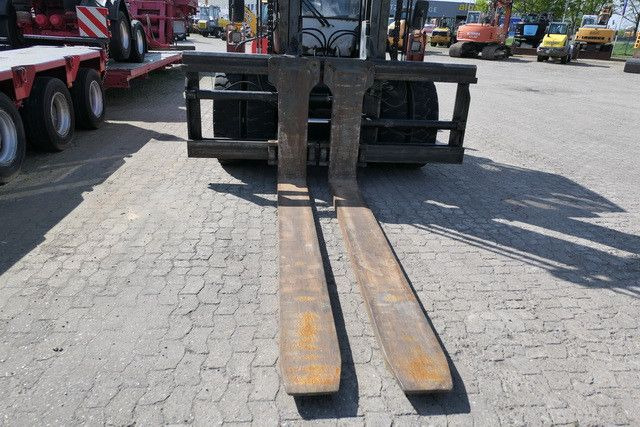 Kalmar DC 16-1200/Schwerlast Frontstapler - Diesel viličar: slika Kalmar DC 16-1200/Schwerlast Frontstapler - Diesel viličar Kalmar DC 16-1200/Schwerlast Frontstapler - Diesel viličar: slika Kalmar DC 16-1200/Schwerlast Frontstapler - Diesel viličar