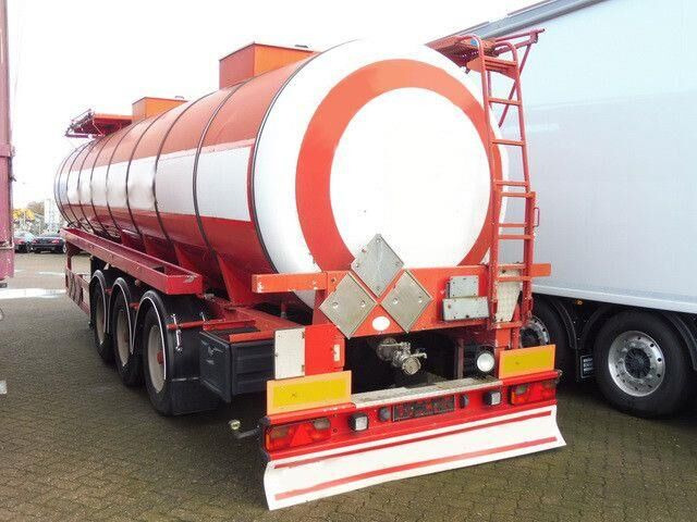 Kässbohrer Isoliert, Chemie, V2A, 32m³,Kompresor,Alu-Felgen - Poluprikolica cisterna: slika Kässbohrer Isoliert, Chemie, V2A, 32m³,Kompresor,Alu-Felgen - Poluprikolica cisterna Kässbohrer Isoliert, Chemie, V2A, 32m³,Kompresor,Alu-Felgen - Poluprikolica cisterna: slika Kässbohrer Isoliert, Chemie, V2A, 32m³,Kompresor,Alu-Felgen - Poluprikolica cisterna