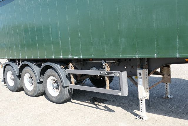 Kempf SKM 35/3, Alu, 45m³, Luft-Lift, Alu-Felgen, BPW - Kiper poluprikolica: slika Kempf SKM 35/3, Alu, 45m³, Luft-Lift, Alu-Felgen, BPW - Kiper poluprikolica Kempf SKM 35/3, Alu, 45m³, Luft-Lift, Alu-Felgen, BPW - Kiper poluprikolica: slika Kempf SKM 35/3, Alu, 45m³, Luft-Lift, Alu-Felgen, BPW - Kiper poluprikolica