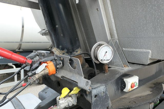 Kempf SKM 35/3, Alu, 53m³, Luft-Lift, Alu-Felgen - Kiper poluprikolica: slika Kempf SKM 35/3, Alu, 53m³, Luft-Lift, Alu-Felgen - Kiper poluprikolica Kempf SKM 35/3, Alu, 53m³, Luft-Lift, Alu-Felgen - Kiper poluprikolica: slika Kempf SKM 35/3, Alu, 53m³, Luft-Lift, Alu-Felgen - Kiper poluprikolica