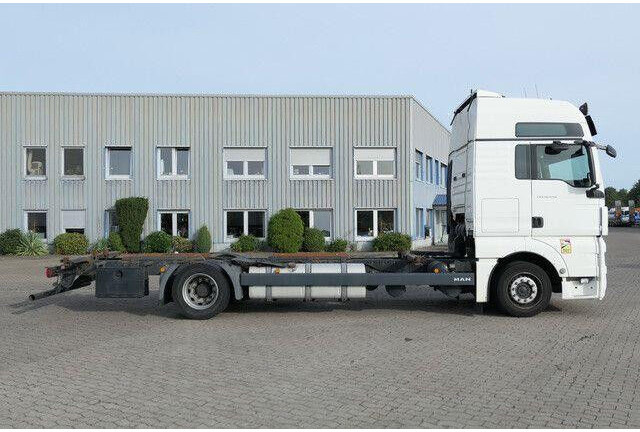 MAN 18.440 TGX 4x2, XXL, BDF, Standklima,Schlafliege - Kamion-šasija: slika MAN 18.440 TGX 4x2, XXL, BDF, Standklima,Schlafliege - Kamion-šasija MAN 18.440 TGX 4x2, XXL, BDF, Standklima,Schlafliege - Kamion-šasija: slika MAN 18.440 TGX 4x2, XXL, BDF, Standklima,Schlafliege - Kamion-šasija