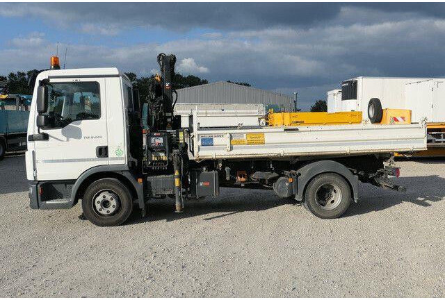 MAN 8.220 TGL BB, Hiab 055 BS-2, Greifer, AHK, Funk - Kiper: slika MAN 8.220 TGL BB, Hiab 055 BS-2, Greifer, AHK, Funk - Kiper MAN 8.220 TGL BB, Hiab 055 BS-2, Greifer, AHK, Funk - Kiper: slika MAN 8.220 TGL BB, Hiab 055 BS-2, Greifer, AHK, Funk - Kiper
