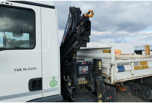 MAN 8.220 TGL BB, Hiab 055 BS-2, Greifer, AHK, Funk - Kiper: slika MAN 8.220 TGL BB, Hiab 055 BS-2, Greifer, AHK, Funk - Kiper MAN 8.220 TGL BB, Hiab 055 BS-2, Greifer, AHK, Funk - Kiper: slika MAN 8.220 TGL BB, Hiab 055 BS-2, Greifer, AHK, Funk - Kiper