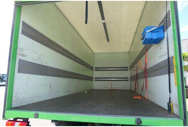 Mercedes-Benz 1023 L Atego 4x2, Schlafkabine, AHK, LBW, Möbel - Kamion sandučar: slika Mercedes-Benz 1023 L Atego 4x2, Schlafkabine, AHK, LBW, Möbel - Kamion sandučar Mercedes-Benz 1023 L Atego 4x2, Schlafkabine, AHK, LBW, Möbel - Kamion sandučar: slika Mercedes-Benz 1023 L Atego 4x2, Schlafkabine, AHK, LBW, Möbel - Kamion sandučar