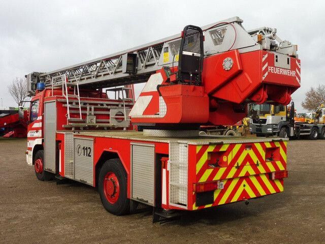 Mercedes-Benz 1528 ATEGO 4x2, Drehleiter DL23-12, Metz, 30m - Vatrogasno vozilo: slika Mercedes-Benz 1528 ATEGO 4x2, Drehleiter DL23-12, Metz, 30m - Vatrogasno vozilo Mercedes-Benz 1528 ATEGO 4x2, Drehleiter DL23-12, Metz, 30m - Vatrogasno vozilo: slika Mercedes-Benz 1528 ATEGO 4x2, Drehleiter DL23-12, Metz, 30m - Vatrogasno vozilo