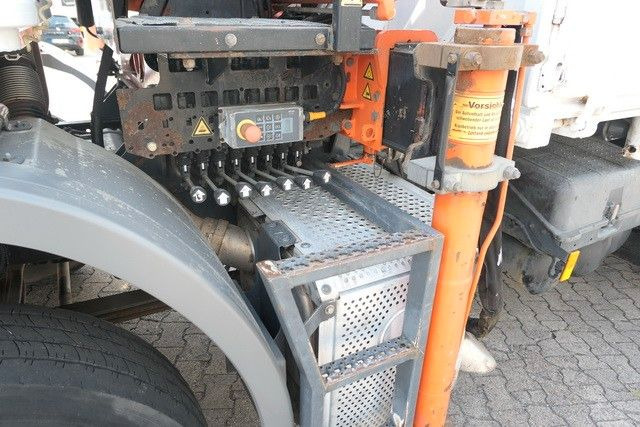 Zakup  Mercedes-Benz 1829 K Axor, Atlas 116.3-A2L, AHK, Greifer,Klima Mercedes-Benz 1829 K Axor, Atlas 116.3-A2L, AHK, Greifer,Klima: slika Zakup  Mercedes-Benz 1829 K Axor, Atlas 116.3-A2L, AHK, Greifer,Klima Mercedes-Benz 1829 K Axor, Atlas 116.3-A2L, AHK, Greifer,Klima
