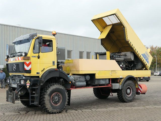 Mercedes-Benz 1838 AK 4x4, Allrad, Einzelbereifung, Wenig KM - Cestovna čistilica: slika Mercedes-Benz 1838 AK 4x4, Allrad, Einzelbereifung, Wenig KM - Cestovna čistilica Mercedes-Benz 1838 AK 4x4, Allrad, Einzelbereifung, Wenig KM - Cestovna čistilica: slika Mercedes-Benz 1838 AK 4x4, Allrad, Einzelbereifung, Wenig KM - Cestovna čistilica