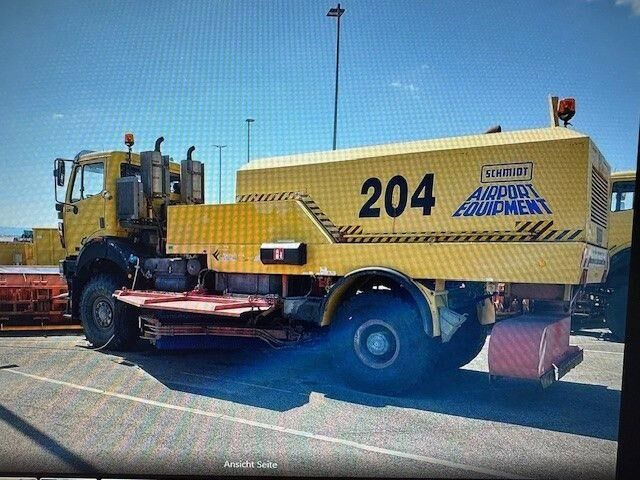 Mercedes-Benz 1838 AK 4x4, Allrad, Kehrmaschine Schmidt - Cestovna čistilica: slika Mercedes-Benz 1838 AK 4x4, Allrad, Kehrmaschine Schmidt - Cestovna čistilica Mercedes-Benz 1838 AK 4x4, Allrad, Kehrmaschine Schmidt - Cestovna čistilica: slika Mercedes-Benz 1838 AK 4x4, Allrad, Kehrmaschine Schmidt - Cestovna čistilica