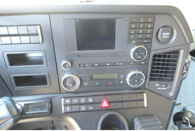 Kamion-šasija Mercedes-Benz 1842 L Actros/LBW/Retarder/BDF: slika Kamion-šasija Mercedes-Benz 1842 L Actros/LBW/Retarder/BDF Kamion-šasija Mercedes-Benz 1842 L Actros/LBW/Retarder/BDF: slika Kamion-šasija Mercedes-Benz 1842 L Actros/LBW/Retarder/BDF