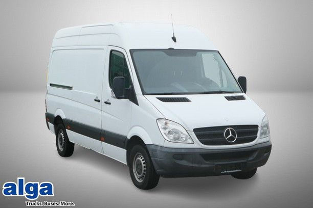 Mercedes-Benz 213 CDI Sprinter 4x2, Klima, 3. Sitz, Holzausbau - Mali kombi: slika Mercedes-Benz 213 CDI Sprinter 4x2, Klima, 3. Sitz, Holzausbau - Mali kombi Mercedes-Benz 213 CDI Sprinter 4x2, Klima, 3. Sitz, Holzausbau - Mali kombi: slika Mercedes-Benz 213 CDI Sprinter 4x2, Klima, 3. Sitz, Holzausbau - Mali kombi