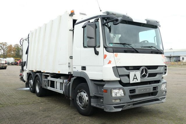 Mercedes-Benz 2532 L Actros 6x2, Faun, Variopress, Zöller, AC - Kamion za odvoz smeća: slika Mercedes-Benz 2532 L Actros 6x2, Faun, Variopress, Zöller, AC - Kamion za odvoz smeća Mercedes-Benz 2532 L Actros 6x2, Faun, Variopress, Zöller, AC - Kamion za odvoz smeća: slika Mercedes-Benz 2532 L Actros 6x2, Faun, Variopress, Zöller, AC - Kamion za odvoz smeća
