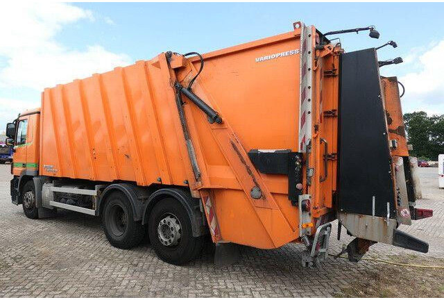 Mercedes-Benz 2532 L Actros 6x2, Faun, Zöller, 24m³, MP3, AC - Kamion za odvoz smeća: slika Mercedes-Benz 2532 L Actros 6x2, Faun, Zöller, 24m³, MP3, AC - Kamion za odvoz smeća Mercedes-Benz 2532 L Actros 6x2, Faun, Zöller, 24m³, MP3, AC - Kamion za odvoz smeća: slika Mercedes-Benz 2532 L Actros 6x2, Faun, Zöller, 24m³, MP3, AC - Kamion za odvoz smeća