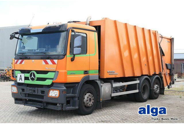 Mercedes-Benz 2532 L Actros 6x2, Faun, Zöller, 24m³, MP3, AC - Kamion za odvoz smeća: slika Mercedes-Benz 2532 L Actros 6x2, Faun, Zöller, 24m³, MP3, AC - Kamion za odvoz smeća Mercedes-Benz 2532 L Actros 6x2, Faun, Zöller, 24m³, MP3, AC - Kamion za odvoz smeća: slika Mercedes-Benz 2532 L Actros 6x2, Faun, Zöller, 24m³, MP3, AC - Kamion za odvoz smeća