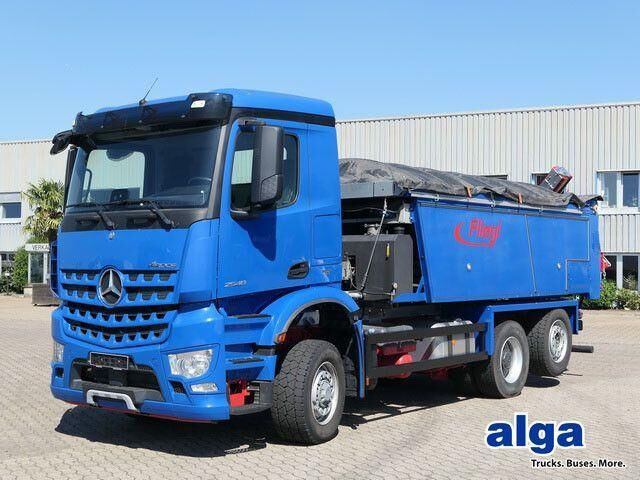 Mercedes-Benz 2548 L Arocs HAD 6x4, Asphalt, Bitumen, Fliegl - Stroj za asfaltiranje: slika Mercedes-Benz 2548 L Arocs HAD 6x4, Asphalt, Bitumen, Fliegl - Stroj za asfaltiranje Mercedes-Benz 2548 L Arocs HAD 6x4, Asphalt, Bitumen, Fliegl - Stroj za asfaltiranje: slika Mercedes-Benz 2548 L Arocs HAD 6x4, Asphalt, Bitumen, Fliegl - Stroj za asfaltiranje
